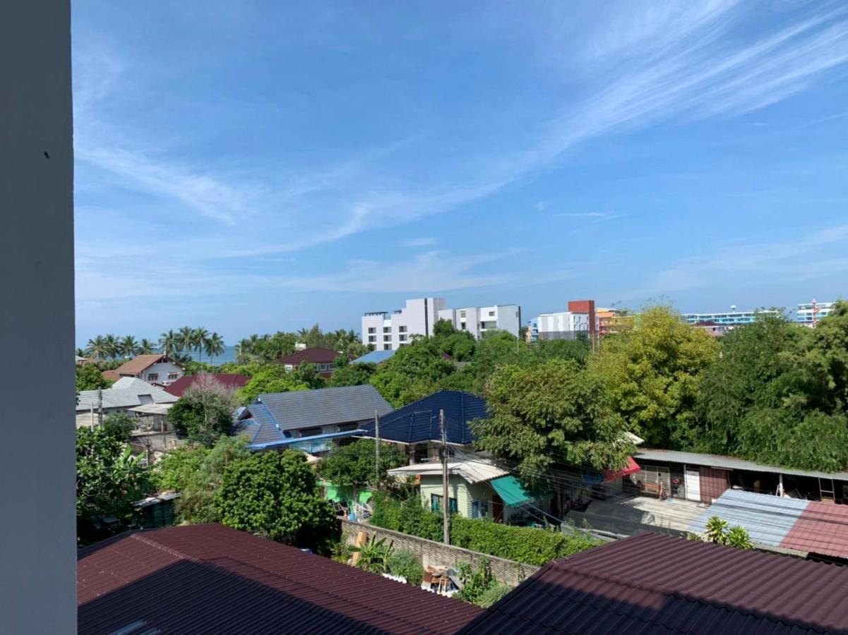 Cozy Near Beach 200M With Toproof Pool At Patio Bangsaen Buitenkant foto